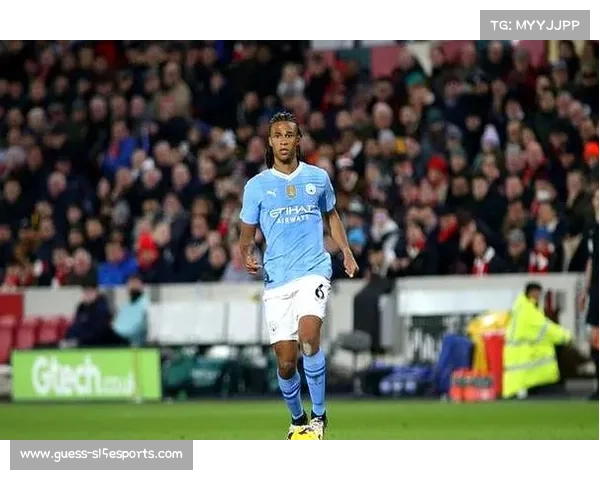 巴萨瞄准曼城后卫阿克，转会费预计1500-2000万欧元